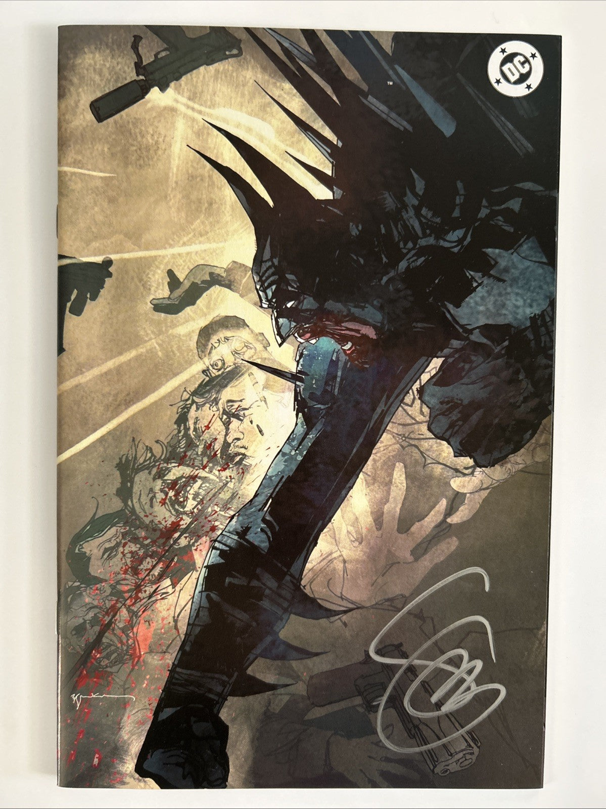 Absolute Batman 20 BILL SIENKIEWICZ LTD 100 Virgin Signed by Scott Synder