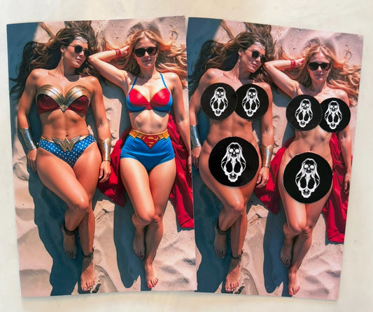 Wonder Woman & Supergirl Double Sided Set (Naughty & Nice)